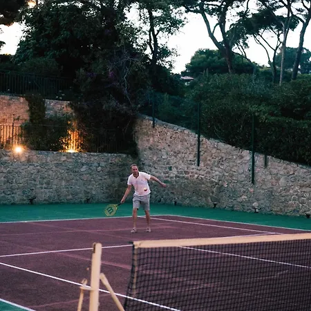 Le Provencal Renove En 2025 - Bord De 3* Hyères