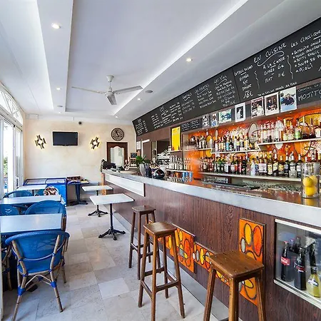 Hotel Provencal Hyères