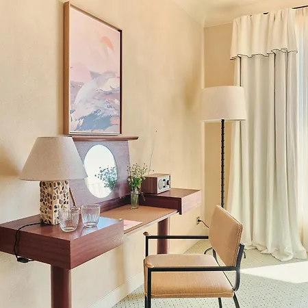Hôtel Le Provençal - Rénové en 2025 - Bord de Mer Hotel 4*