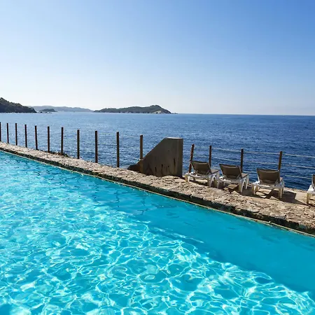 Provencal Hotel Hyères