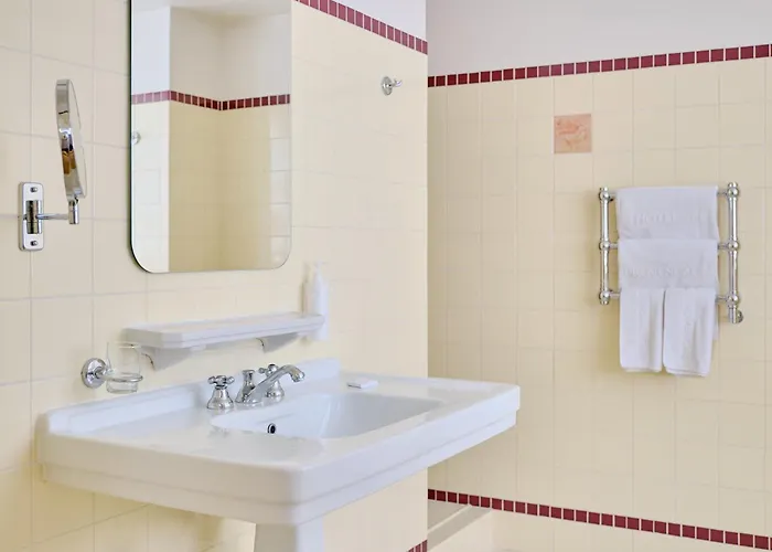 Le Provencal - Renove En 2025 - Bord De 4*