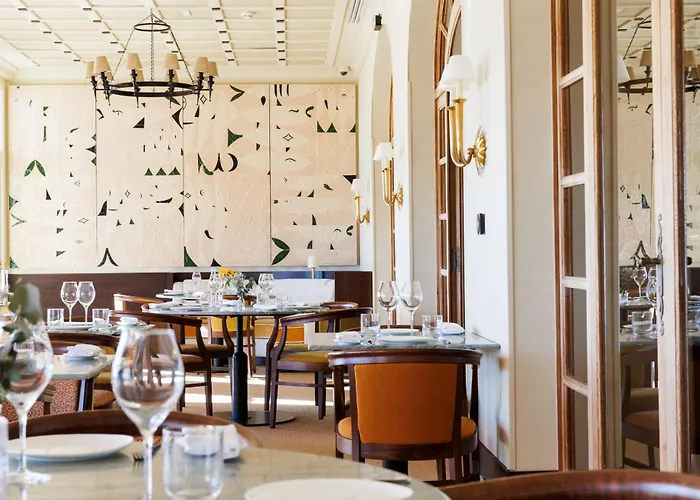 Le Provencal - Renove En 2025 - Bord De Hyeres