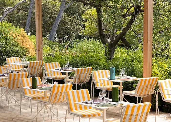 Le Provencal - Renove En 2025 - Bord De Hotel Hyeres