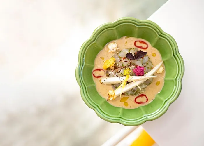 Le Provencal - Renove En 2025 - Bord De Hotel Hyeres