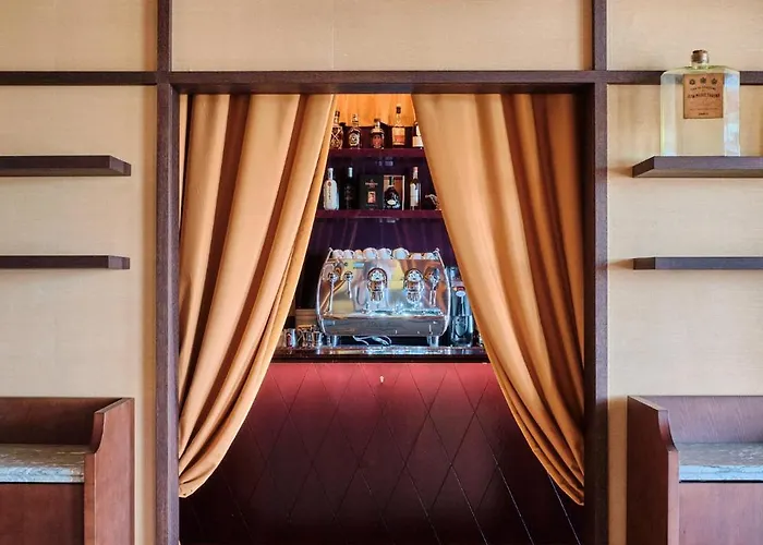 Hotel Le Provencal - Renove En 2025 - Bord De